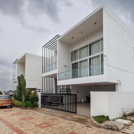 Celestial Sapphire Villa Pvt Pool Veg Food 4Bhk Dod Ballāpur Buitenkant foto