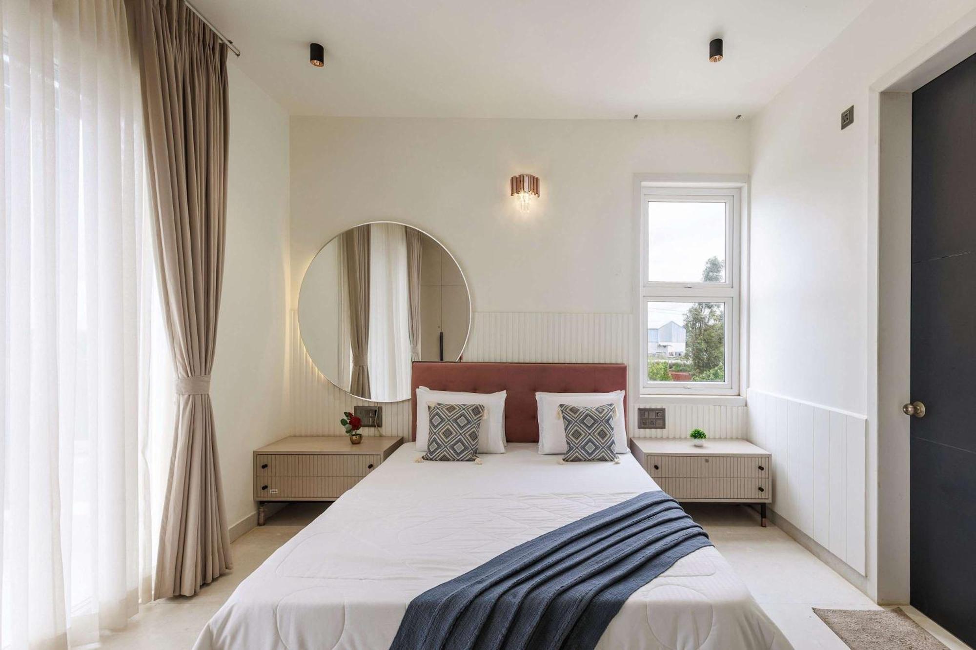 Celestial Sapphire Villa Pvt Pool Veg Food 4Bhk Dod Ballāpur Buitenkant foto