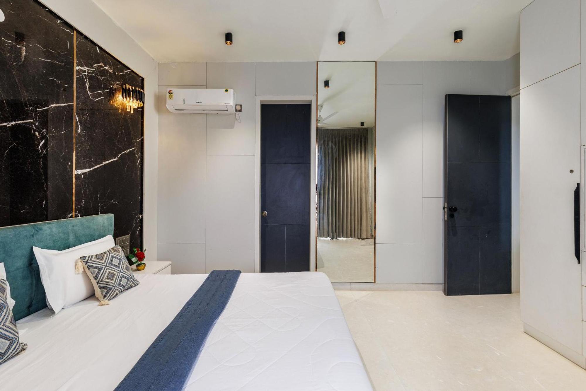 Celestial Sapphire Villa Pvt Pool Veg Food 4Bhk Dod Ballāpur Buitenkant foto