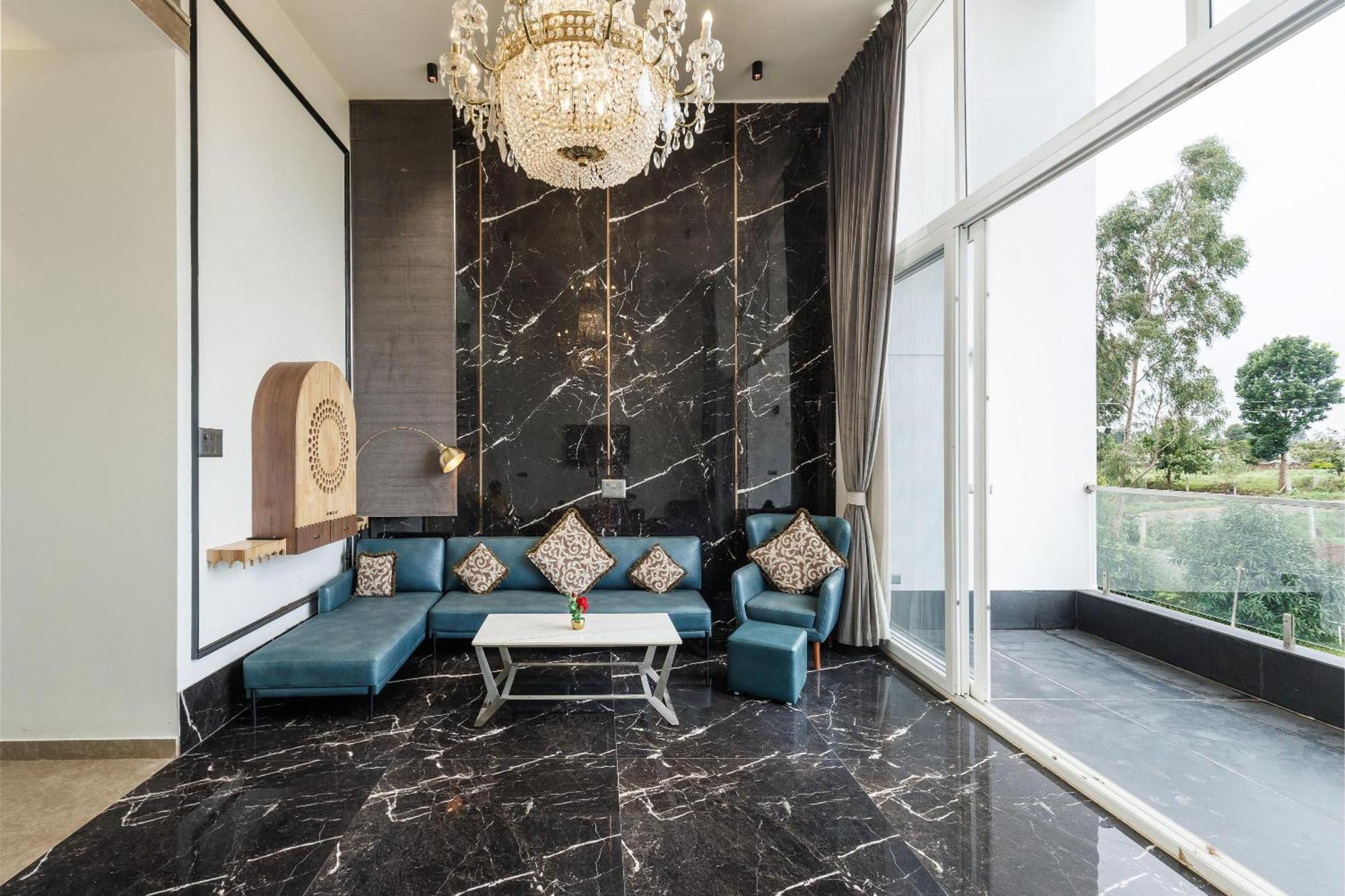 Celestial Sapphire Villa Pvt Pool Veg Food 4Bhk Dod Ballāpur Buitenkant foto